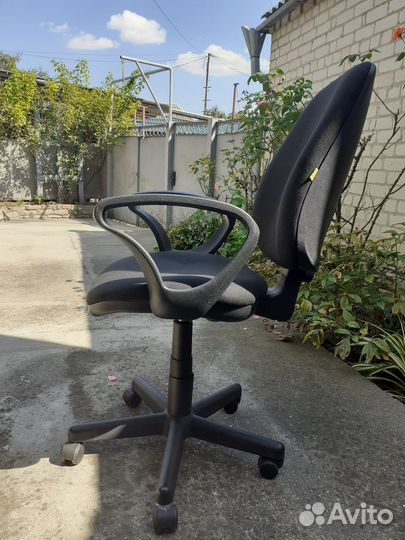 Компьютерное кресло бу