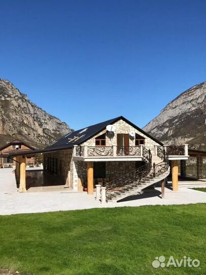 Горничная в гостиницу с проживанием и питанием