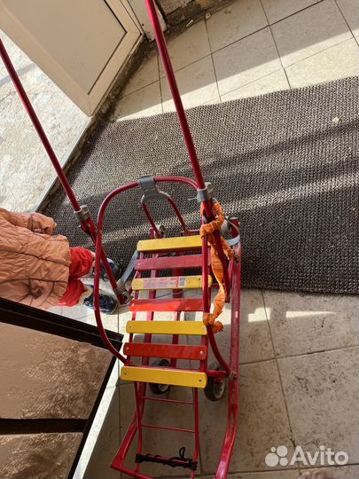 Детские санки с колесами