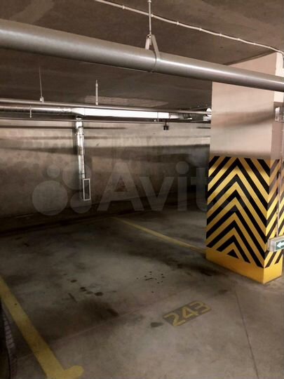 Машиноместо, 20 м²