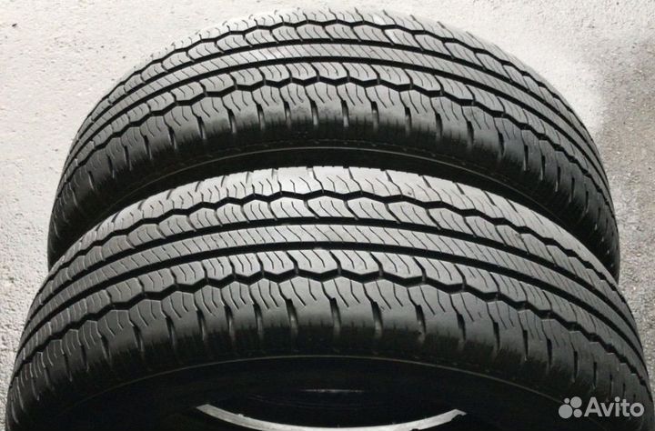 Nexen Classe Premiere 521 215/65 R17