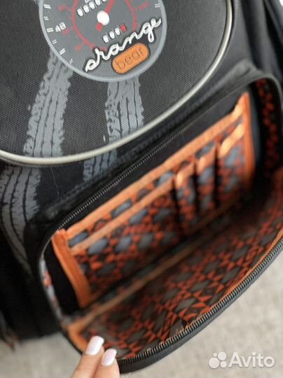 Рюкзак с ортопедической спинкой