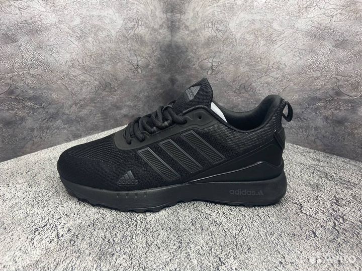 Кроссовки Adidas чёрные