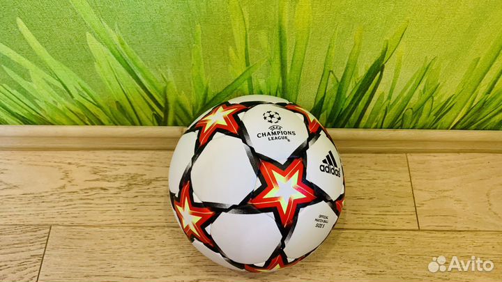 Футбольный мяч adidas Лига чемпионов