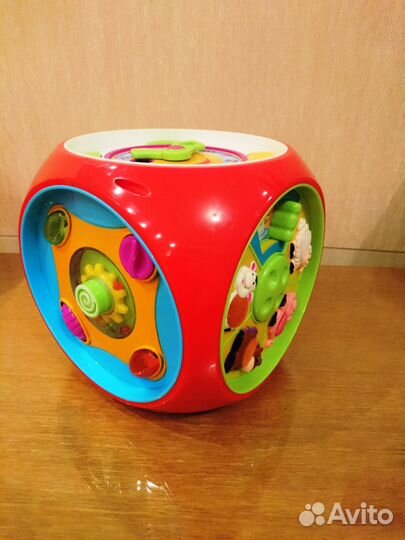 Развивающая музыкальная игрушка Мультикуб