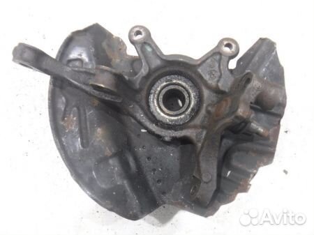 Кулак передний правый бмв