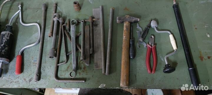 Инструмент времен СССР одним лотом