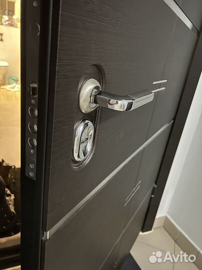 Вскрытие замков входных дверей и авто