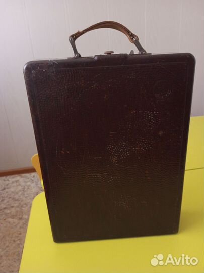 Швейная машинка Фрея