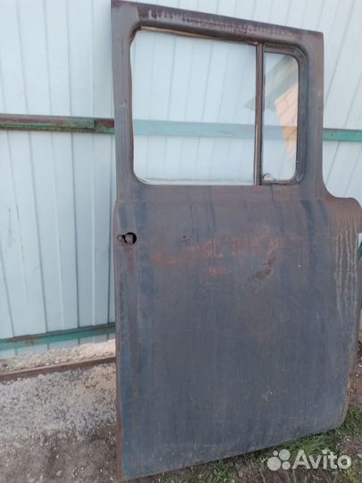 Дверь на ЗИЛ 130