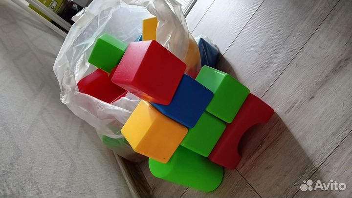 Развивающие игрушки