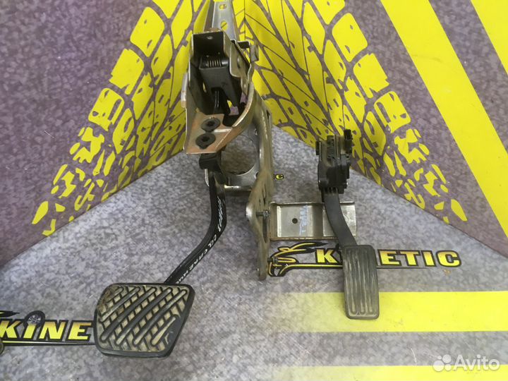 Педаль Газа Тормоза Стояночного Теана Teana J32