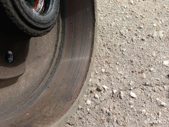 Тормозные барабаны VW Golf 3/Vento