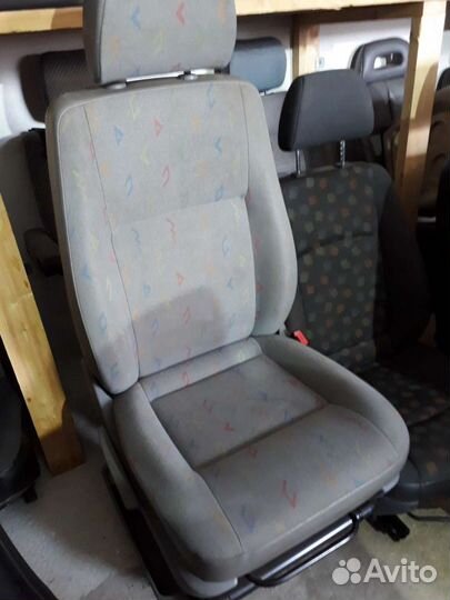 Сиденье на микроавтобус VW Т-4, T-5