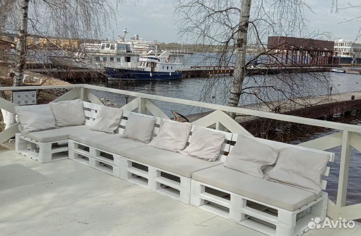 Мебель из паллет в аренду