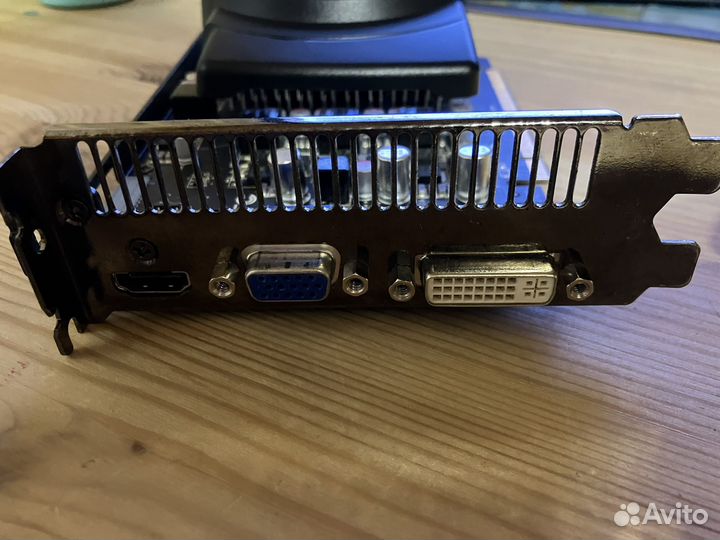 Видеокарта Asus AMD Radeon HD 5770