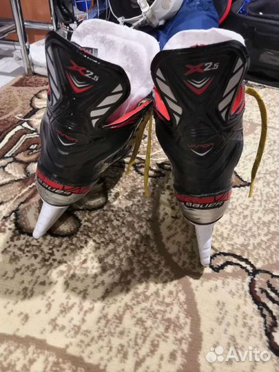 Хоккейные коньки bauer vapor