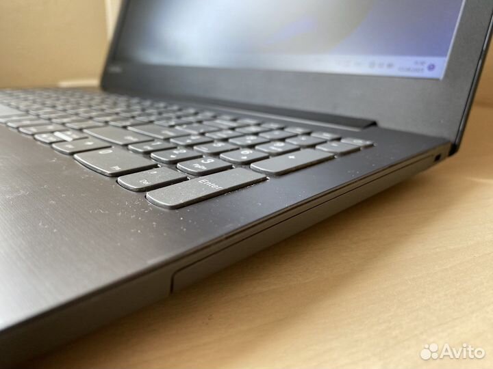 Стальной Ноутбук Lenovo 2 видеокарты/Full HD/8gb