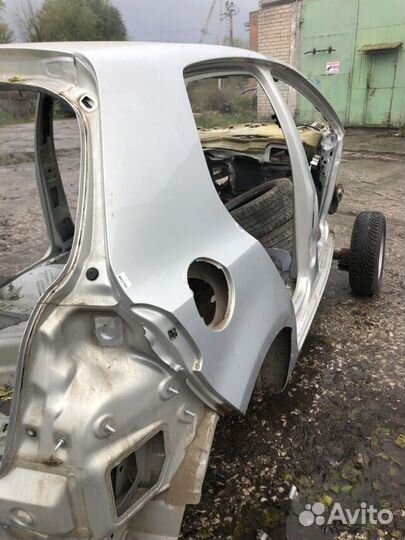 Крыло заднее четверть прав volkswagen golf 6 1.4 м