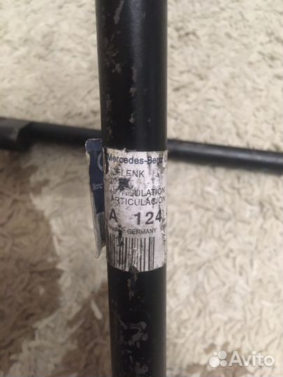 Оригинальная рулевая тяга на Mercedes W124