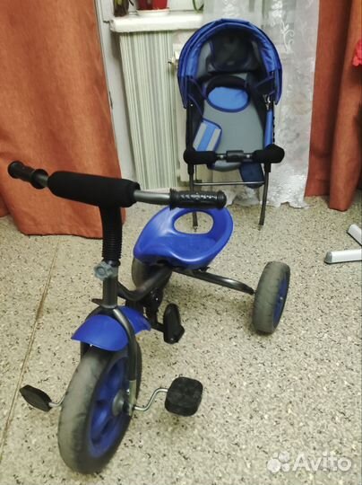 Детский велосипед трехколесный