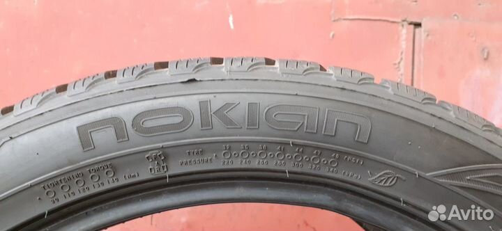Nokian Tyres WR SUV 3 315/35 R20