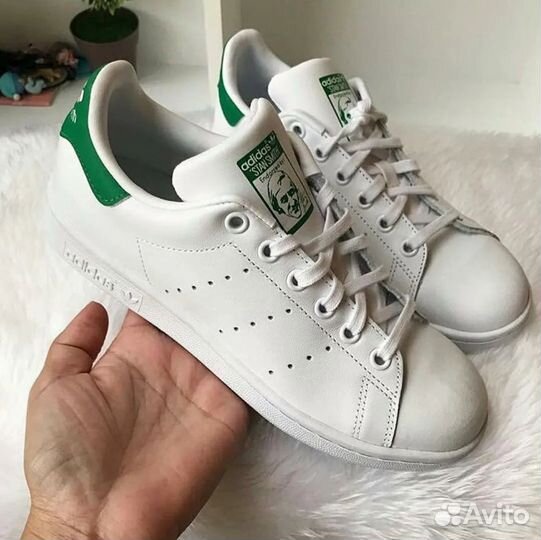 Водитель на Лада Ларгус