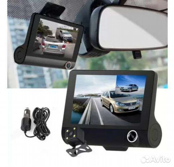 Видеорегистратор с 3 камерами новый