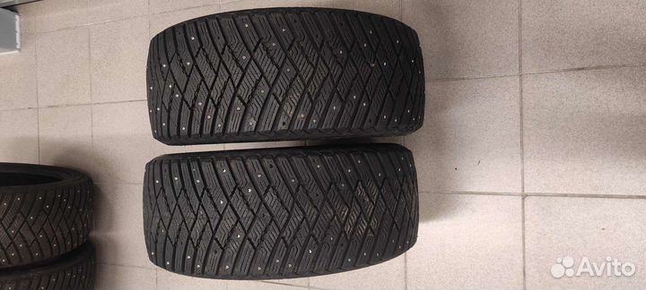Goodyear Cargo Ultra Grip 235/45 R17