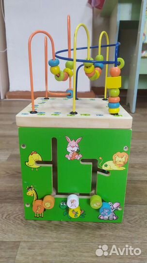 Деревянный развивающий бизикуб