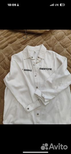 Джинсовая юбка и джинсовая рубашка