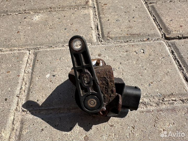 Датчик подвески Volvo S80 XC70 XC60 S60