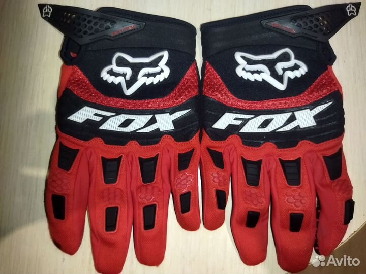 Перчатки FOX