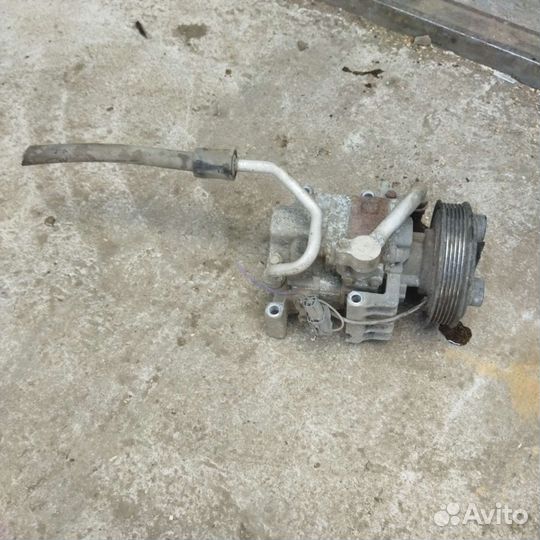 Компрессор кондиционера Mazda 6 GG