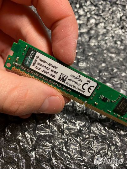 Оперативная память Kingston DDR3