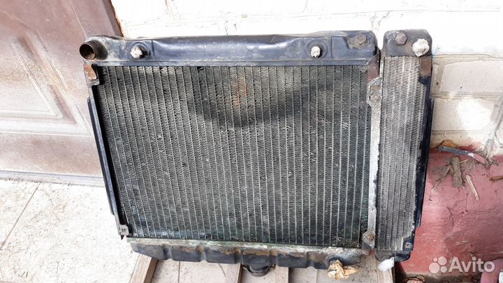 Радиатор Мерседес W 116