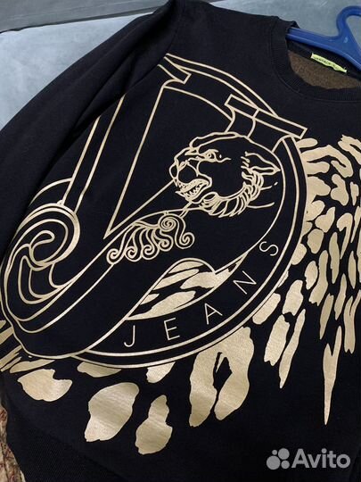 Саитшот Versace