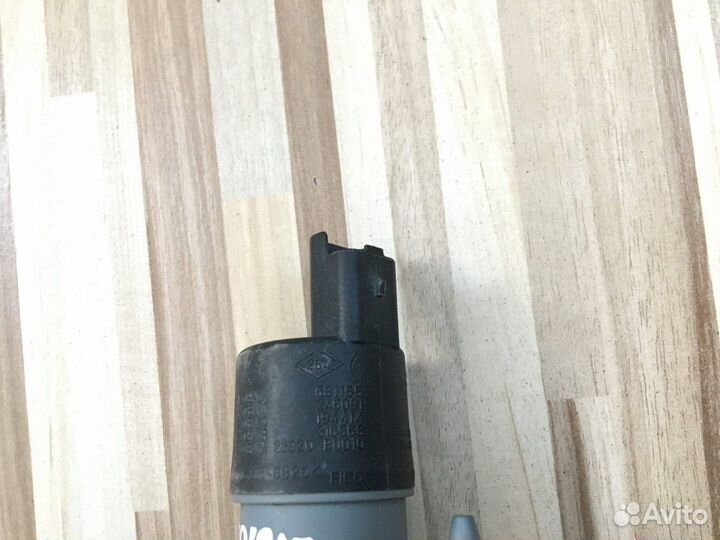 Насос (моторчик) омывателя Logan Логан