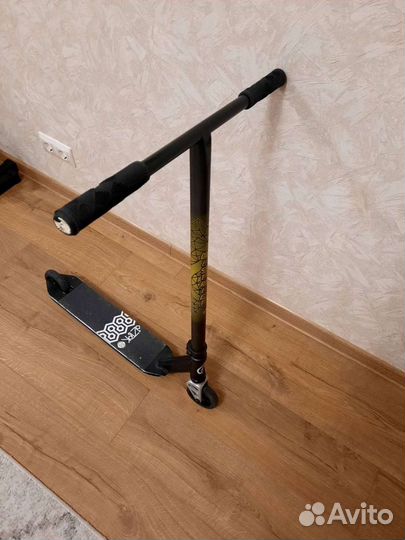 Трюковой самокат(кастом)