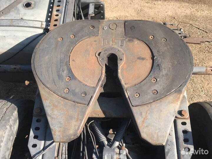 Седло Mercedes actros 14.5