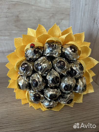 Букет из конфет на 1 сентября