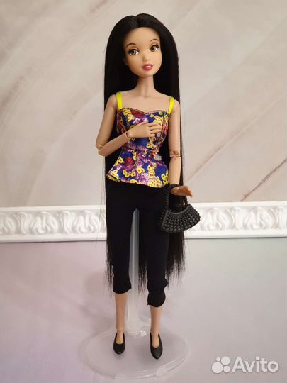 Кукла Белоснежка дисней с длинными волосами