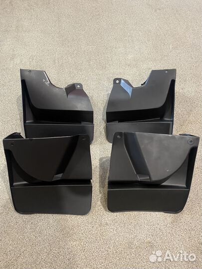 Брызговики Toyota Land Cruiser Pradо 120 Темный Ме