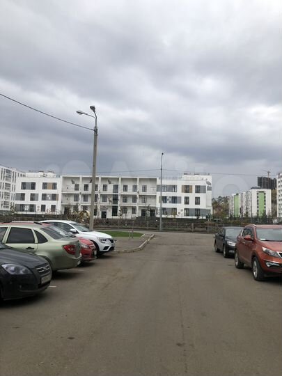 3-к. квартира, 72,2 м², 1/10 эт.