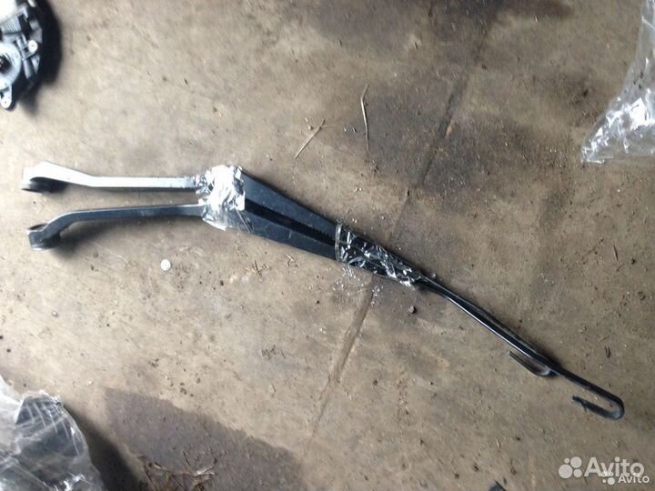 Поводок дворника чери тигго