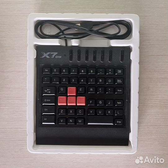 Игровая клавиатура кейпад A4Tech X7-G100