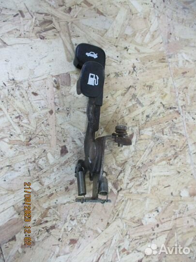 Ручка открывания крышки багажника Хендай Акцент