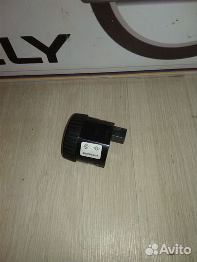 Блок управления раздаткой раздатки Renault duster