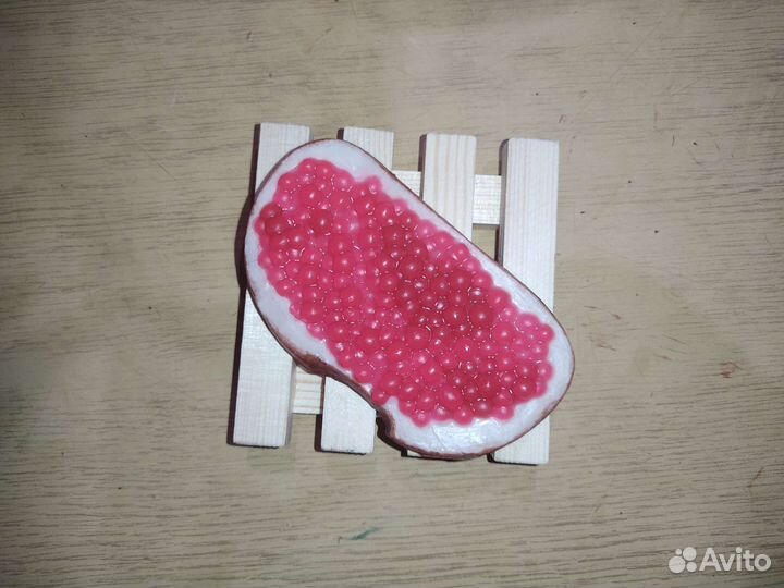 Мыло ручной работы, бутерброд с красной икрой