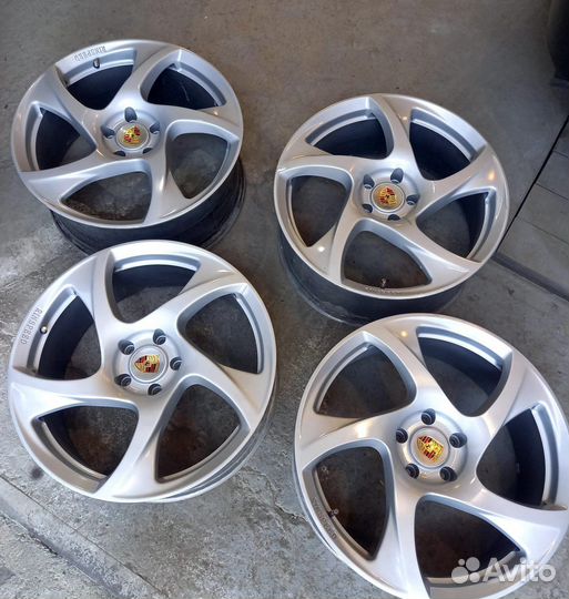 Диски R22 5*130